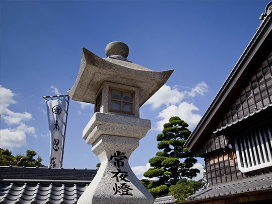 おかげ横丁の常夜燈